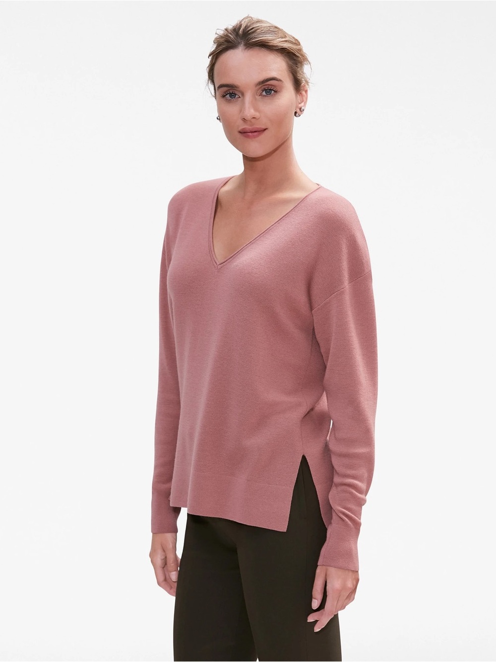 MM. Lafleur Rose V-Neck Fonda Merino Wool Knit Sweater